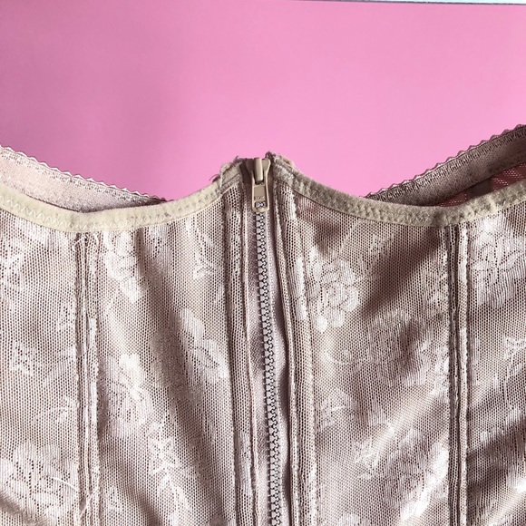 Nude Lace Waist Trainer Corset - Picture 2 of 6